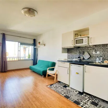 Pleasant In With Private Terrace *