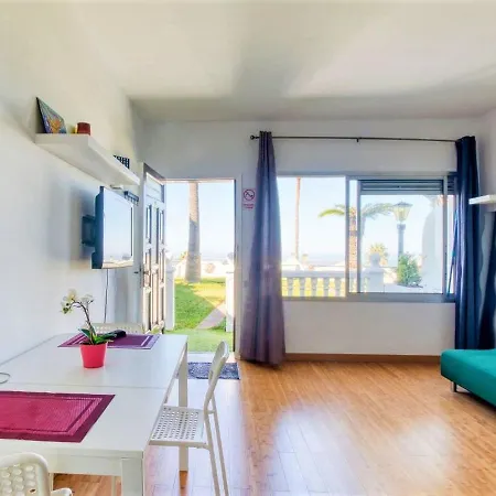 公寓 Pleasant In With Private Terrace 塔科龙特